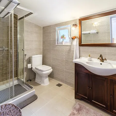 Seaside Luxury With A Swimming Pool Mirca, Brac - 16183 * Supetar